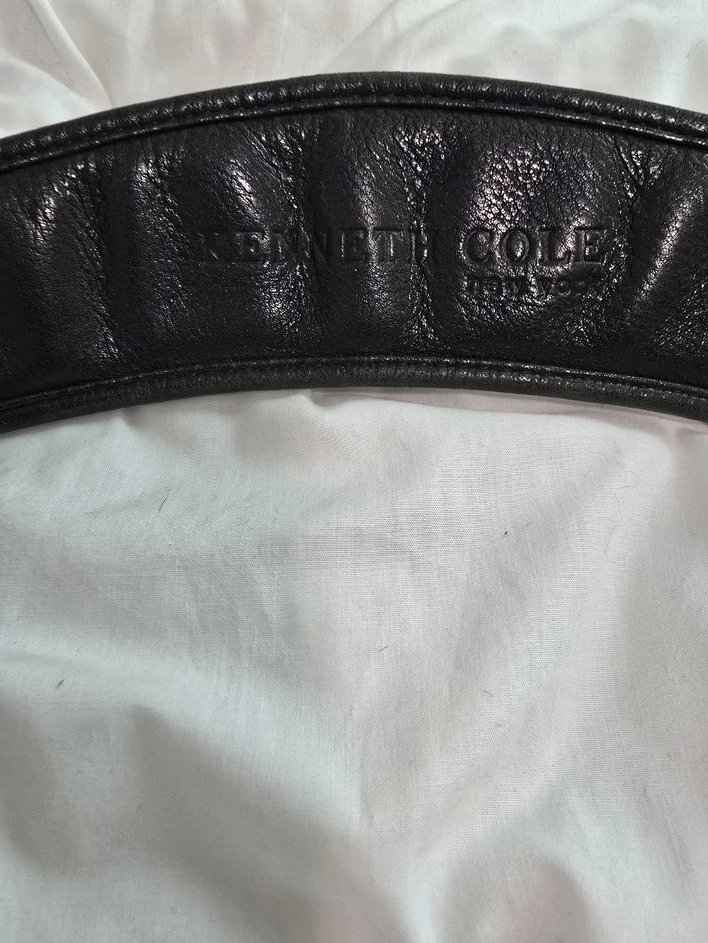 Kenneth Cole Black Leather Messenger Briefcase with Shoulder Strap